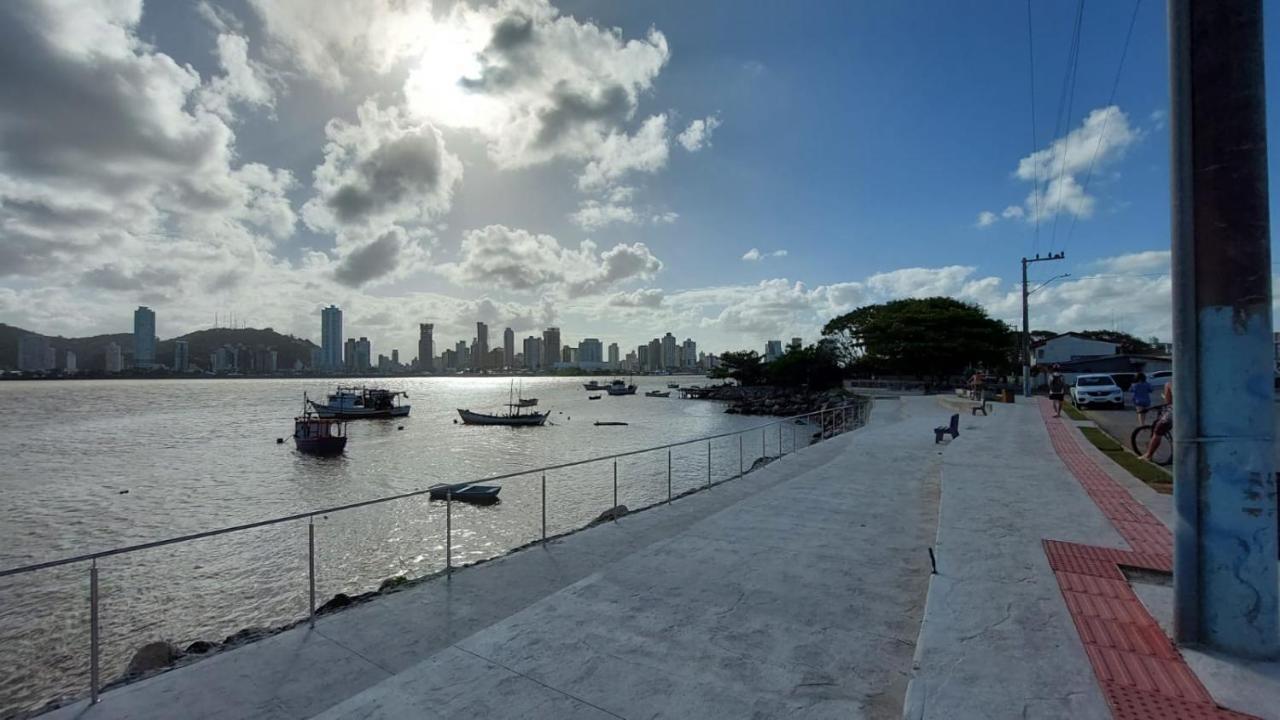 Casa Canto Do Farol นาเวกังชิส ภายนอก รูปภาพ